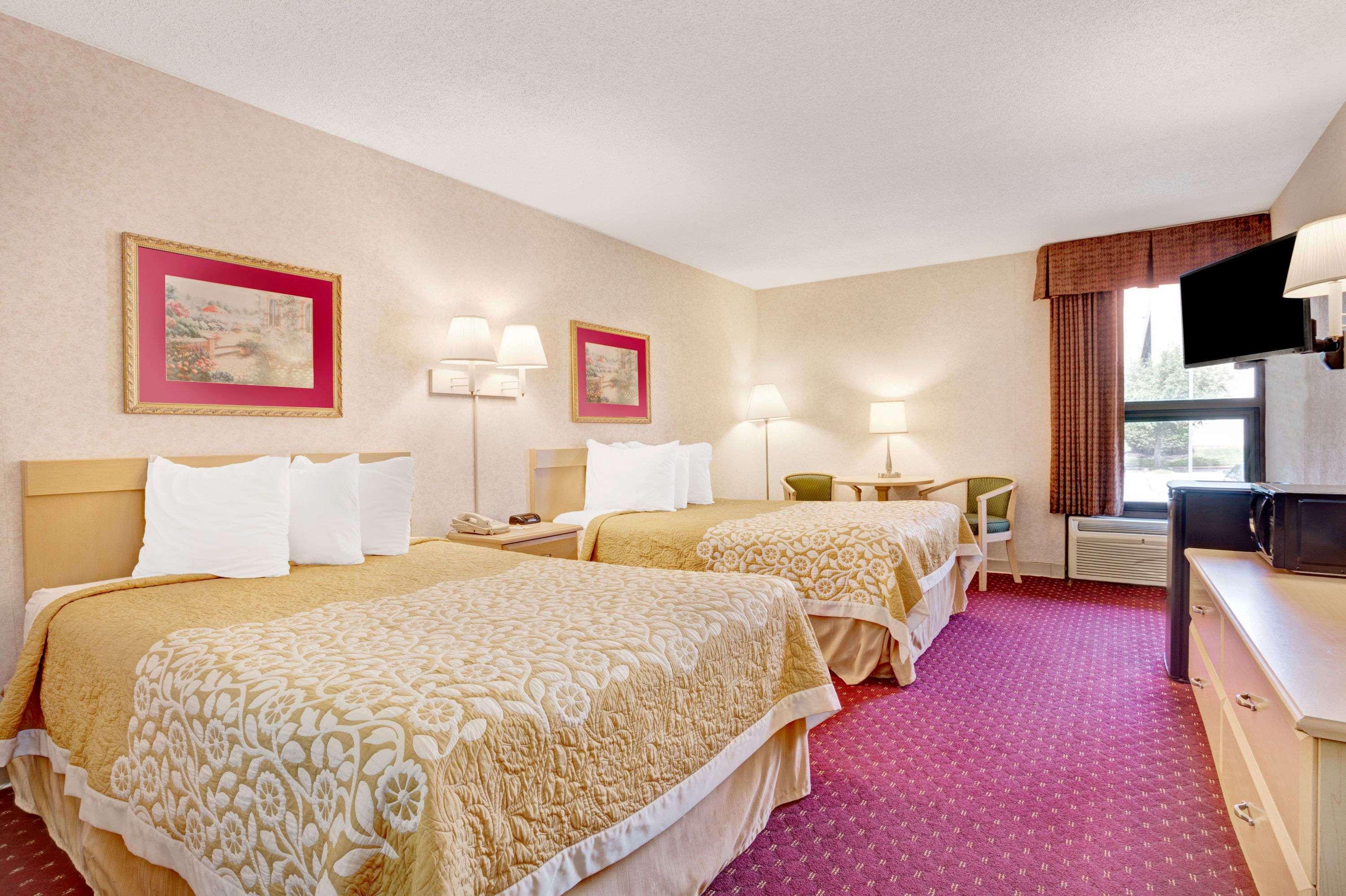 Comfort Inn Nashville - Opryland Area Buitenkant foto