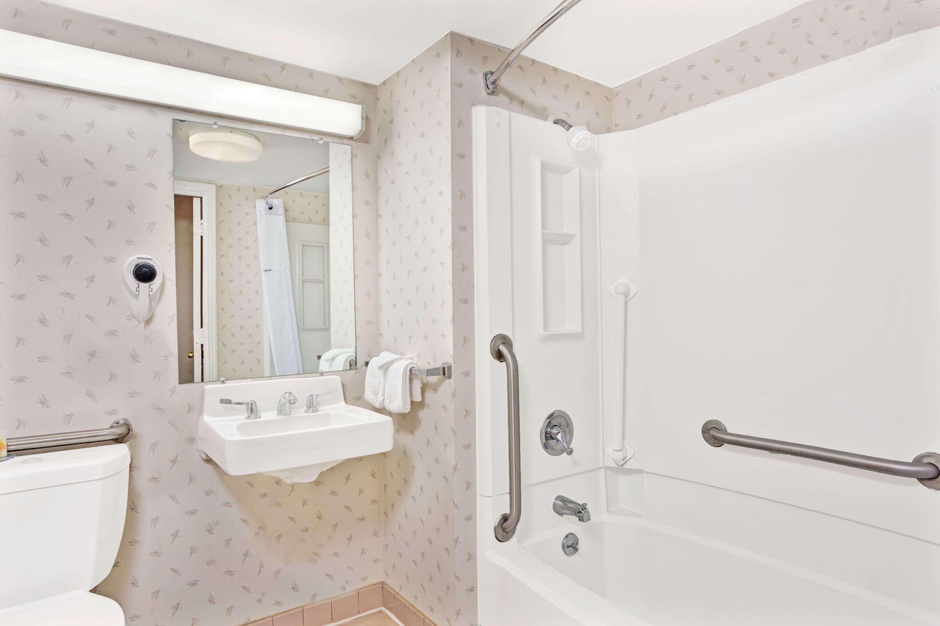 Comfort Inn Nashville - Opryland Area Buitenkant foto