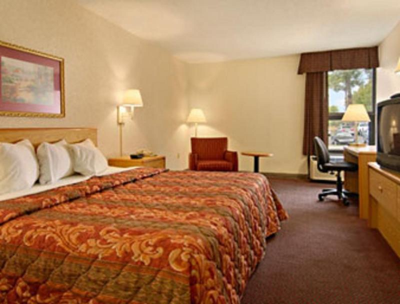 Comfort Inn Nashville - Opryland Area Buitenkant foto